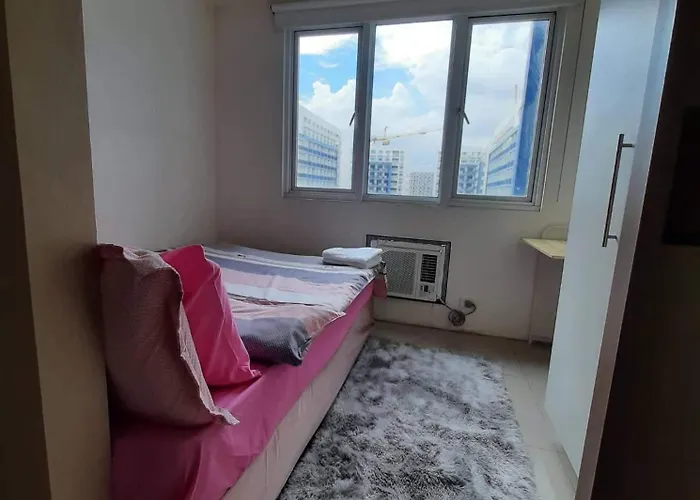 Aparthotel Jhedan Staycation Near Moa *