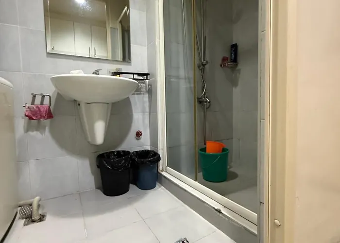 Aparthotel Jhedan Staycation Near Moa Manila
