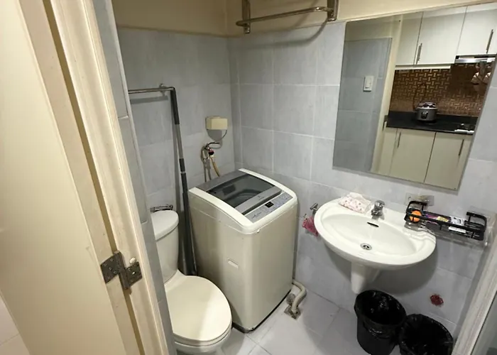 Jhedan Staycation Near Moa Aparthotel Manila